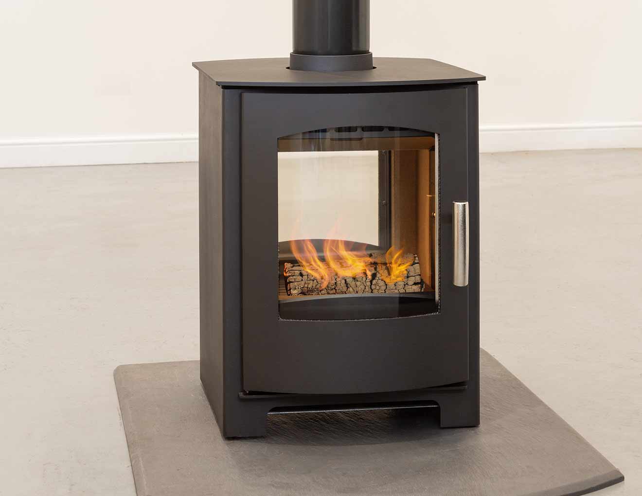 Mendip Churchill 8kW Double Sided Stove